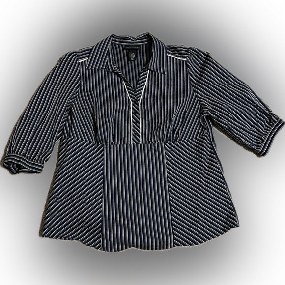 💥Women Lane Bryant Blouse Blue Black Stripe Shirt Top Button Placard 14 16 - Picture 1 of 8
